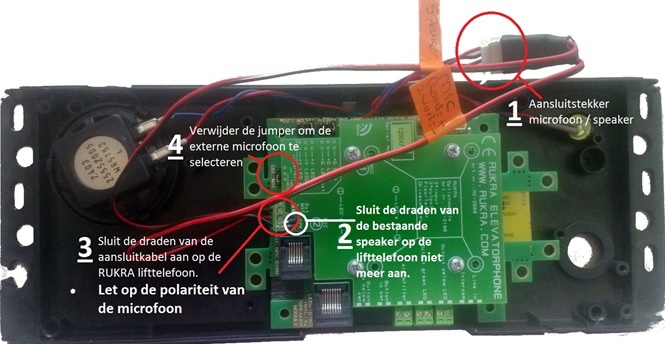 Schindler adapterkabel aangesloten